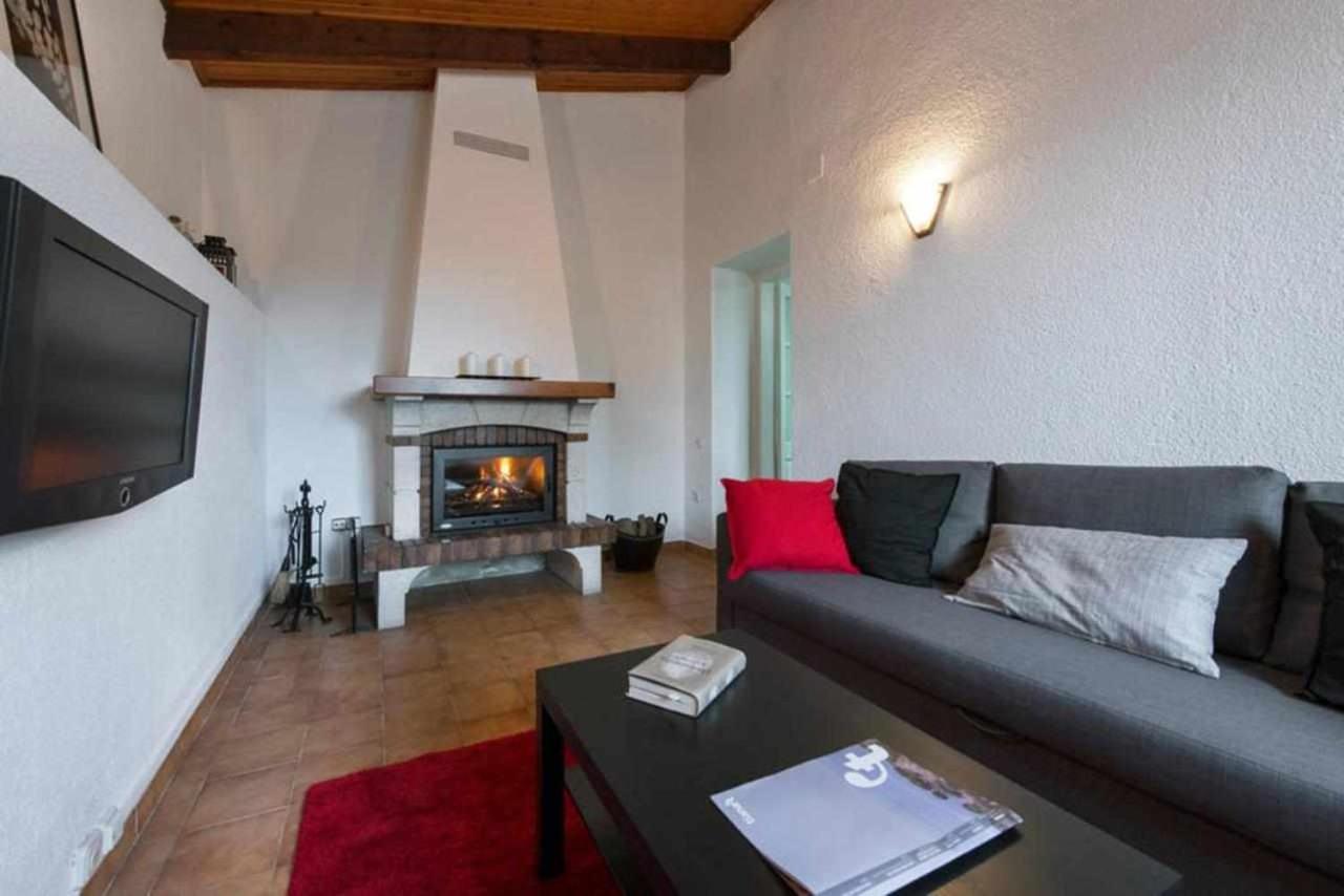 Masia Can Tramontana Guest House Tiana Exterior photo